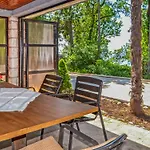 Dado By Interhome *