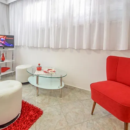 Apartment Dado By Interhome *